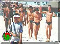 Surf swim team chat to Blouberg members. Click to enlarge.