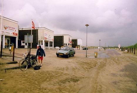Un jour pluvieux sur la plage de Noordwijk