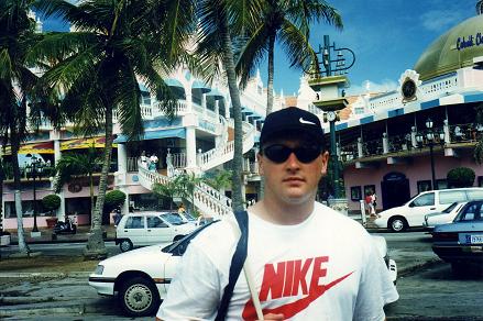 Derek downtown Oranjestad
