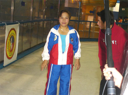 TV personality Susan Tries to Skate