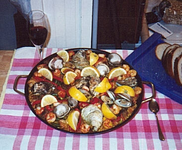 paella1.jpg (35239 bytes)