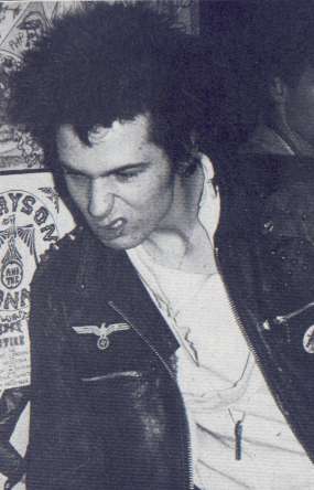 Sid Vicious..."wanna length of chain round yer neck?" (DC Collection)