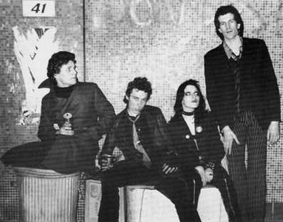THE ADVERTS - Laurie Driver, TV Smith, Gaye Advert and Howard Pick Up (DC Collection) 