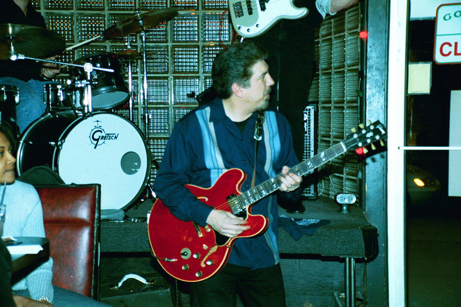 smokin' guitar