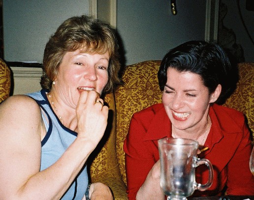 Deb & Louise, amazing what one chichi can do!