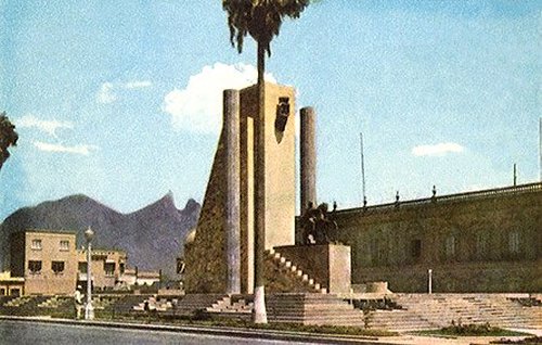 MONUMENTO