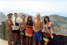 Cu Carioca, Toninho, Ivan, Marisa, Nen� e Patu no Cristo