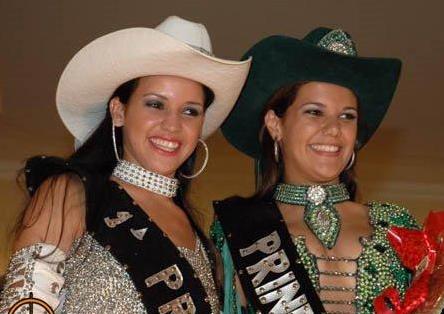 Foto da Garota Rodeio da Festa do Pe�o de Guaira Princesa 2006 Maira Roberta Teixeira de Souza...Princesa Lauriane Laudinho Cirilo Festa do Pe�o de Guaira 2007.
