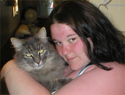 this is me and FLUFFY! Fluffy is johnnykun's kitty! ^_^;; 
