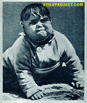 Ohhh Shit its the Bulldog Baby... and he didn't come to MESS AROUND