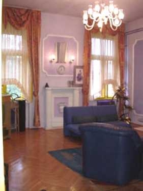 FEWOBUDAPEST ELVIRA Budapest Wohnzimmer