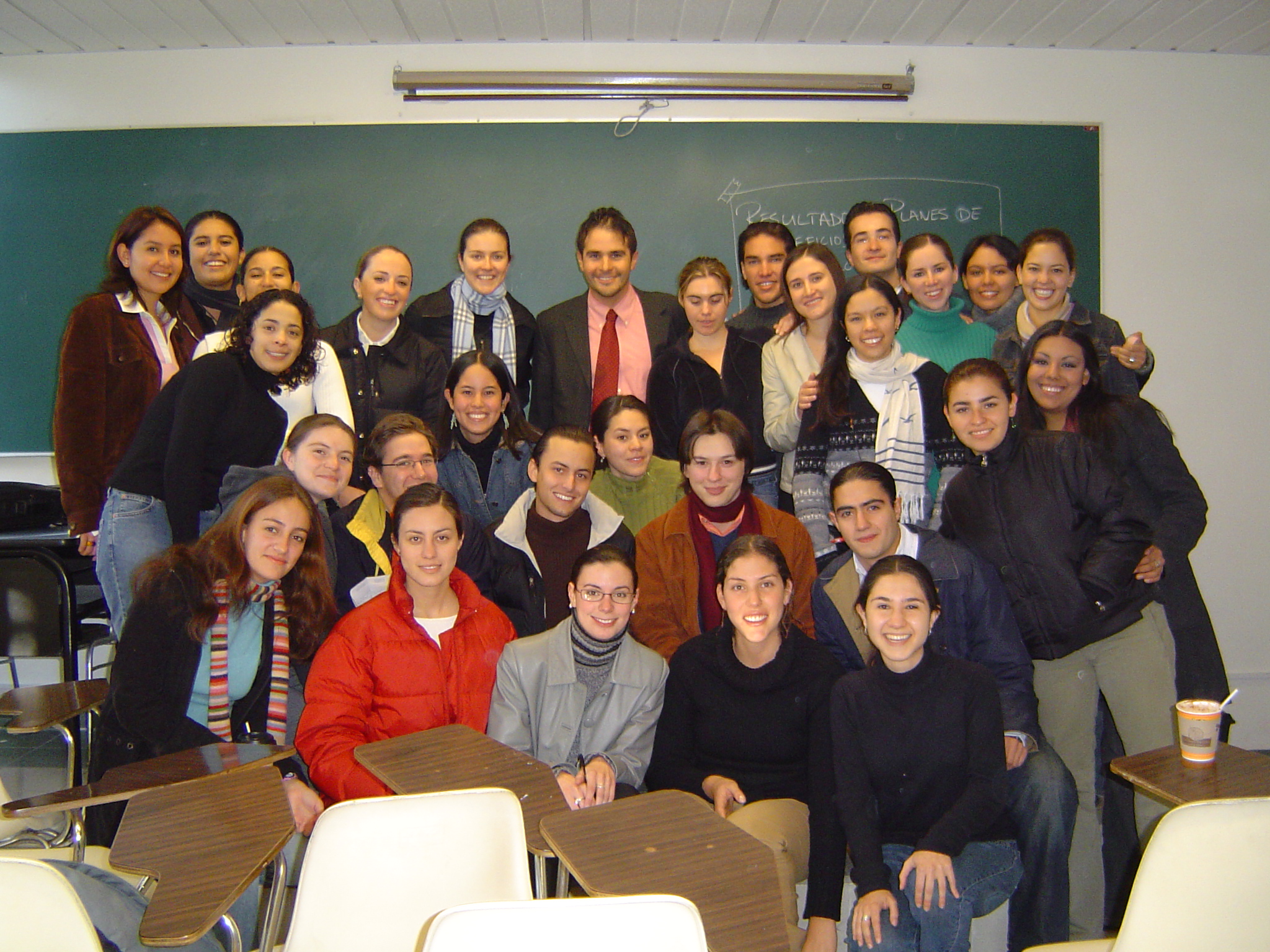 Mis alumnos de pol�tica exterior de M�xico. ITAM 2003