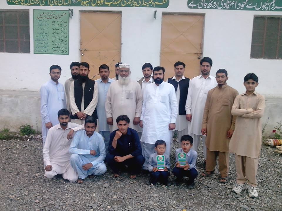 Group photo of Respactable Staff