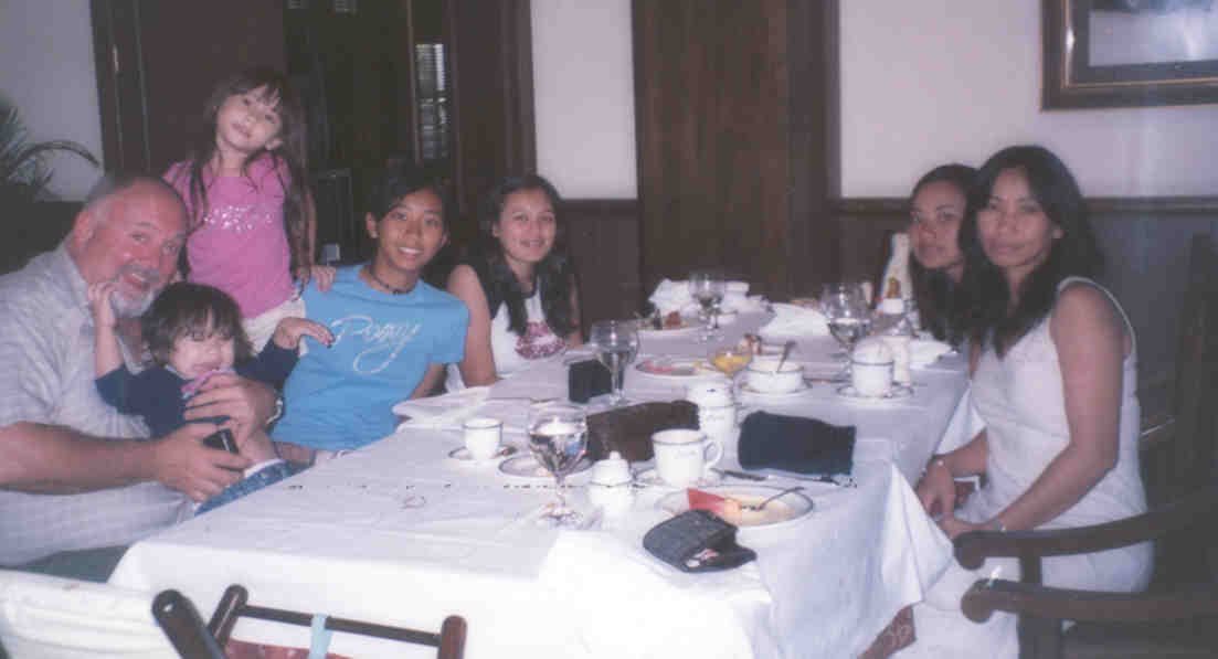 my family havin brunch