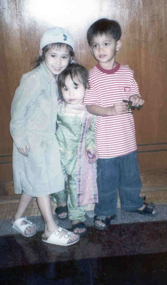 ma sistas n ma cousin-may, sarah n harun