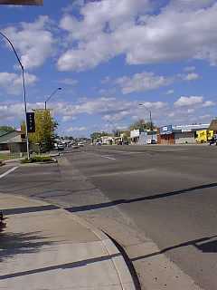 This is the Deuce of Clubs or main street of Show Low AZ. if you were facing west.