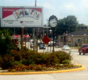 This is another view from town square. That there millinium clock is new since my last visit.