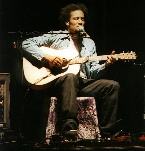 Ben Harper again, sorry I repeated the pic.