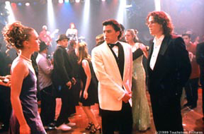 This "Taming of the Shrew" ends at the prom.