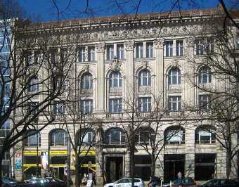 [Ambassade Unter den Linden, Berlin]