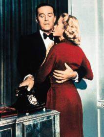 Ray Milland mit dem Gipfel eiskalter Berechnung gegen�ber Gattin Grace Kelly in 'Bei Anruf Mord' (1953).