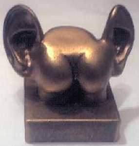 [Der 'Arsch mit Ohren' in Gold - Sonderpreis f�r die originellste Antwort]