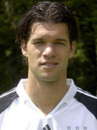 [Michael Ballack (Chemnitz, Kaiserslautern, Leverkusen, M�nchen, Chelsea London)]