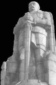 [Bismarck-Denkmal in Hamburg]