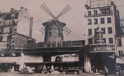 [Die roten Mühle bei Tage]