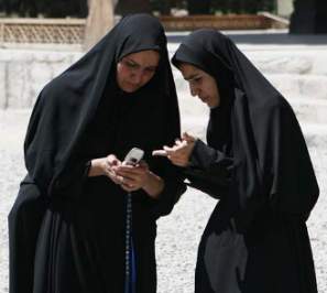 [Pakistan, Du hast es besser! Frauen im Burqā]