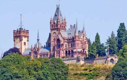 [Schlo� Drachenburg]