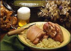 [Eisbein mit Sauerkraut]