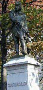 [Denkmal in New York]