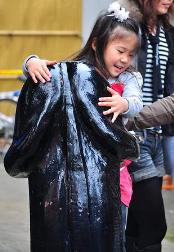 [Fr�h �bt sich...]