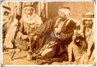 [Lawrence mit Turban]