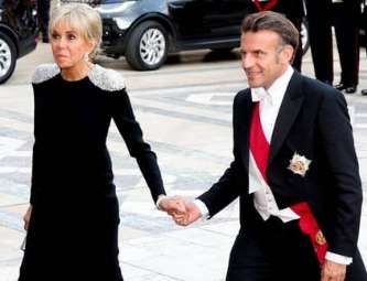 [�dipussi und seine Transe]