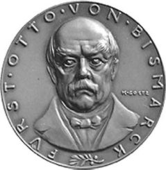 [Medaille von Karl Goetz auf Bismarck 1928]