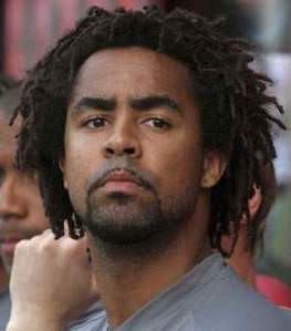 [der deutsche Fu�baller Owomoyela]