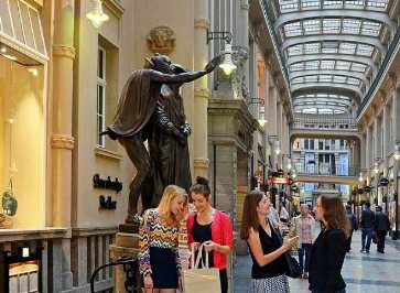 [Die M�dlerpassage in Leipzig. Links 'Auerbachs Keller']