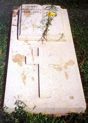 [offizieller Grabstein]