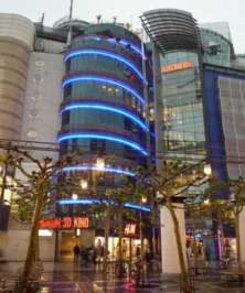 [Zeil-Galerie, Frankfurt/M.]