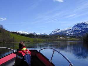 hemn6b.jpg (15510 bytes)