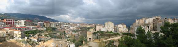   panorama stad Alcoi  