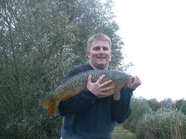 Kevin first Carp and current pb 14 pounds Earith