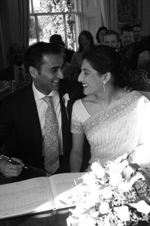 We cover your photographer requirements at wedding venues Eastleigh, Hampshire and all surrounding counties