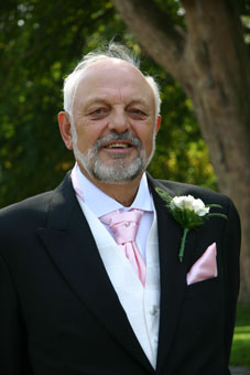Wedding photographers covering Horsham, Surrey and all surrounding counties