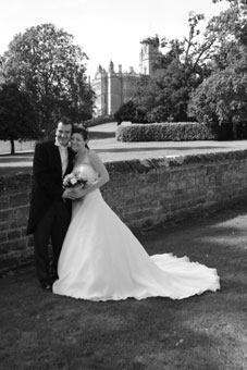 A photographer for wedding phootgraphy in Richmond, Surrey and all surrounding counties including Berkshire, Hampshire , Oxfordshire, Buckinghamshire, London, Middlesex and the whole of southern England 