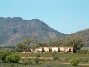 Ruins from Hawker to Leigh Creek road