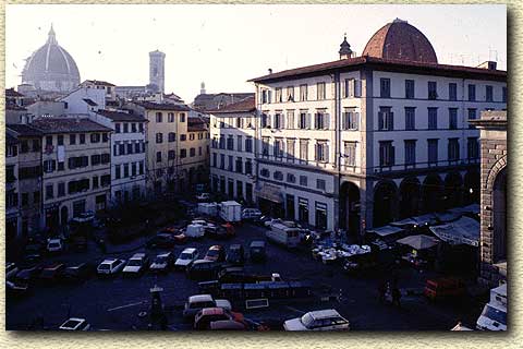 San Lorenzo Open Air Market