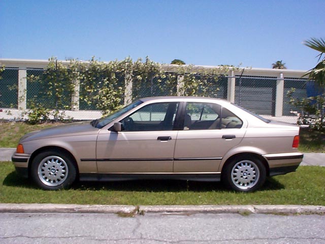 8032_1.jpg (59812 bytes)